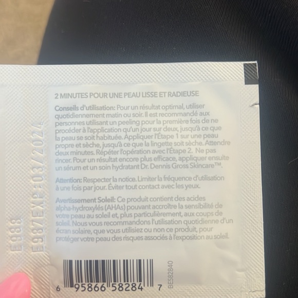 Dr Dennis Gross extra strength daily peel sample - Picture 3 of 5